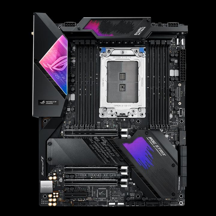 Actual product image ASUS ROG STRIX TRX40-XE Gaming, AMD TRX40 motherboard - Socket sTRX4 (sTRX4, ATX)
