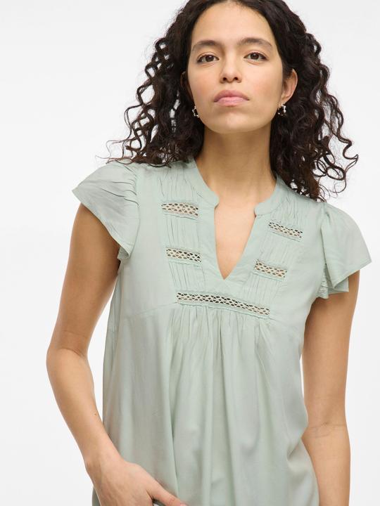 Actual product image Vila VIVISIA V-Ausschnitt Oberteil mit angeschnittenen Ärmeln (42)