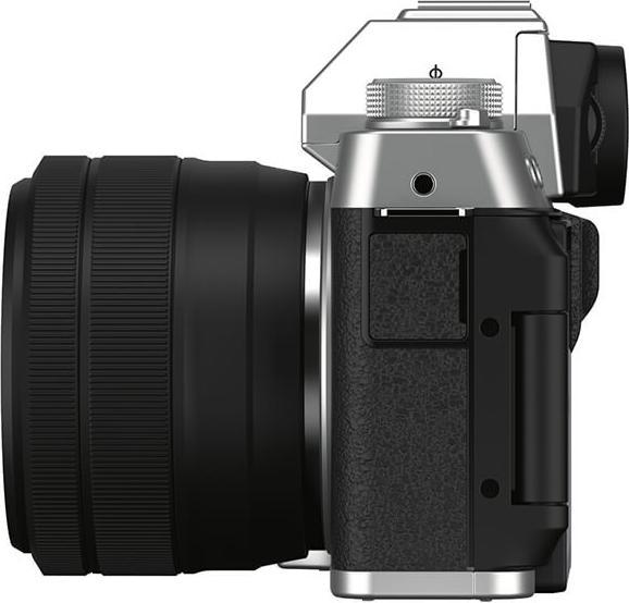 Immagine prodotto Fujifilm Kit X-T200 (15 - 45 mm, 24.20 Mpx, APS-C / DX)