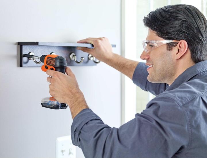 Actual product image Black & Decker Cordless screwdriver (Rechargeable battery operated)