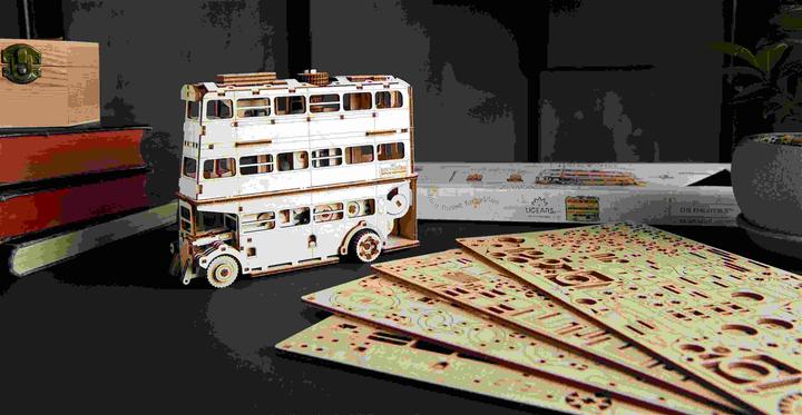 Actual product image Ugears Harry Potter Knight Bus