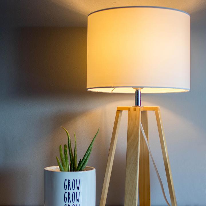 Produktbild Innr Candle (E14, 4.90 W, 465 lm, 1 x, F)