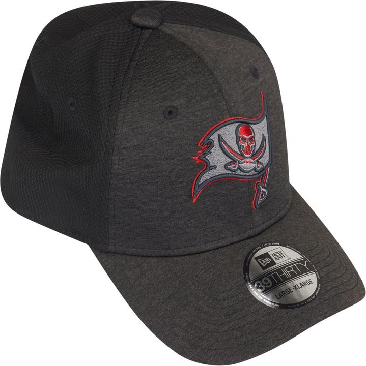 Actual product image New Era 39Thirty Cap - SHADOW TECH Tampa Bay Buccaneers (XL)