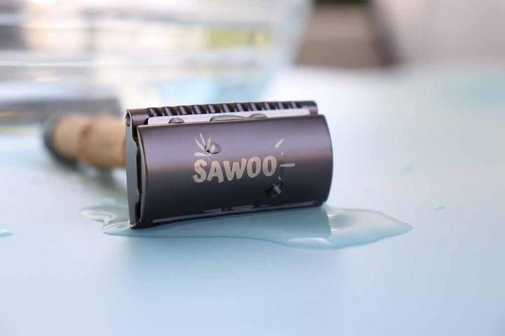 Actual product image Sawoo Bamboo razor made of brass and bamboo wood incl. 10 razor blades