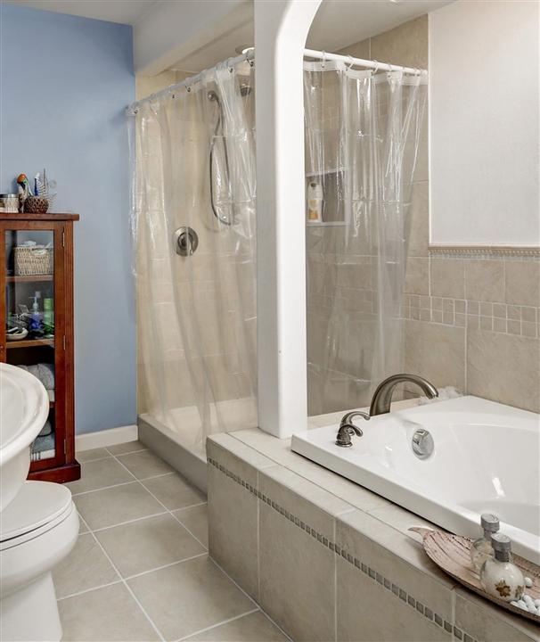 Produktbild Domoletti BATHROOM CORNICE GRO-008