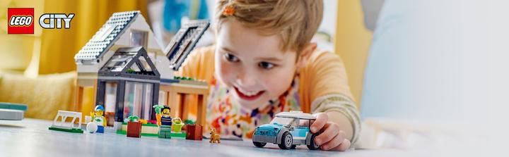 Image du produit LEGO Maison familiale avec voiture électrique (60398, LEGO City)