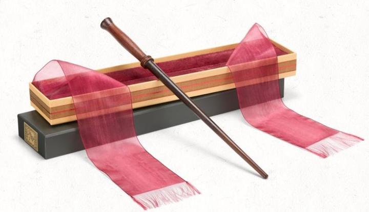 Produktbild Noble Collection Harry Potter Zauberstab-Replik