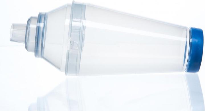 Produktbild Oscimed Sa Inhalationskammer für Dosieraerosole mit Mundstück und Erwachsenenmaske ab 6 Jahre alt und Erwachsen