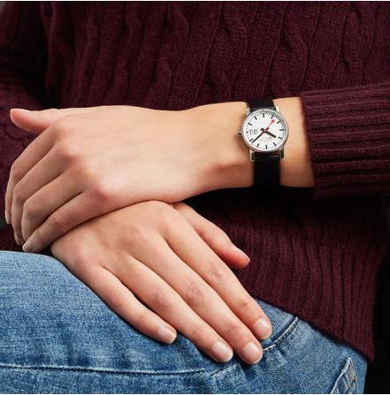 Actual product image Mondaine Evo2 (Analogue wristwatch, Swiss made, 30 mm)