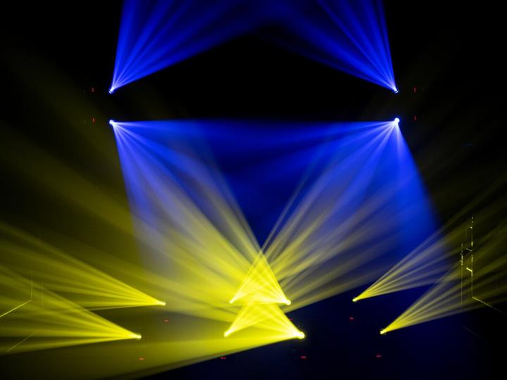 Actual product image Eurolite LED TMH-S60 Moving-Head Spot (Moving bar)
