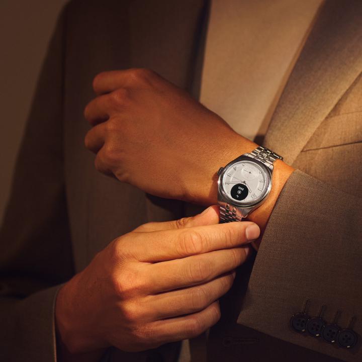 Produktbild Withings ScanWatch Nova Brilliant (39 mm)