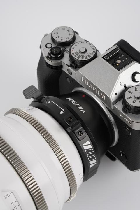 Immagine prodotto Viltrox Obiettivo con attacco PL-L per fotocamere Fujifilm X-Mount