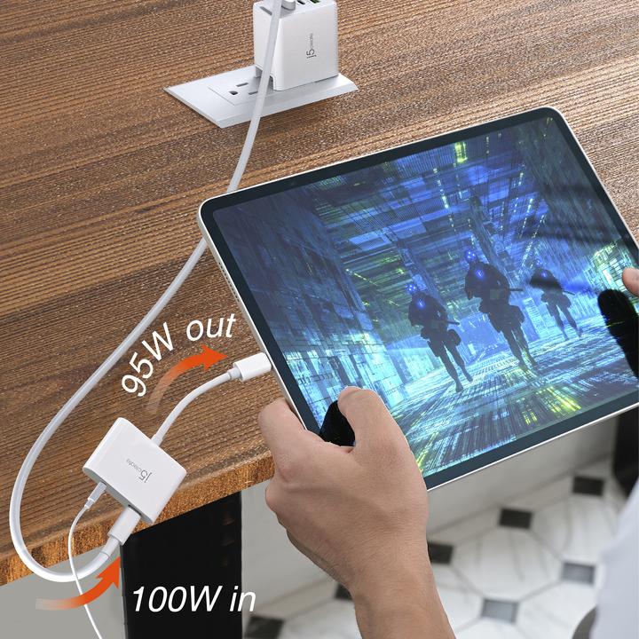Actual product image j5Create JCA122 USB-C® to 3.5mm Audio Adapter with Power Delivery, Black, 24 bit, USB (USB)