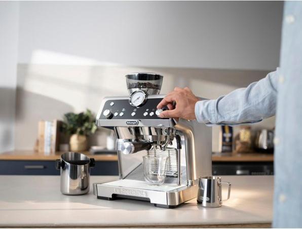 Actual product image De'Longhi La Specialista Prestigio