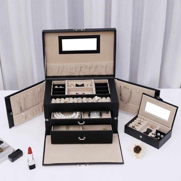Actual product image Songmics Belle