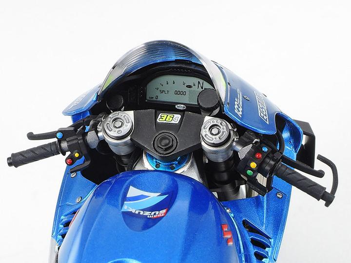 Image du produit Tamiya 1/12 Team Suzuki ECSTAR GSX-RR 20