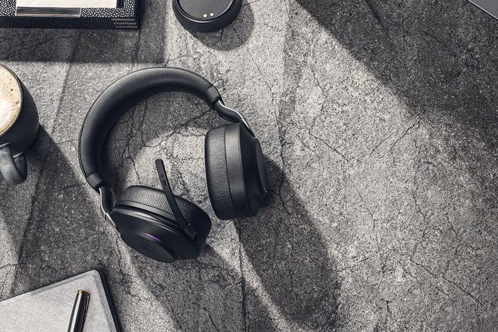 Produktbild Jabra Evolve2 85 MS (Kabellos, Kabelgebunden, USB-C)