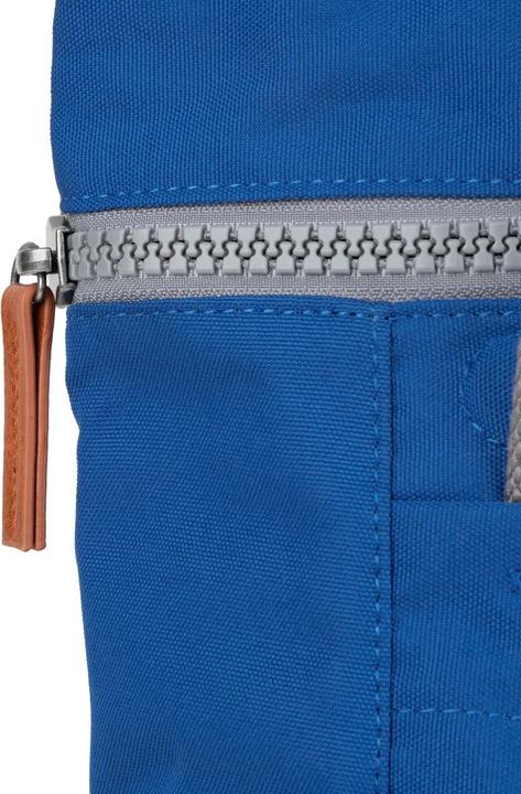 Immagine prodotto Roka London Finchley A Galactic Blue Tela riciclata12-15 bottiglie riciclate Piccolo (10 l)