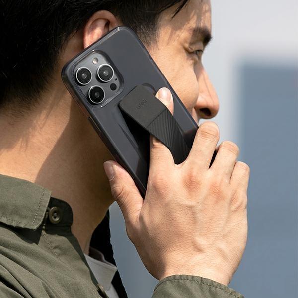 Actual product image Uniq etui Heldro Mount iPhone 14 Plus 6.7" czarny/vapour smoke (Apple iPhone 14 Plus)