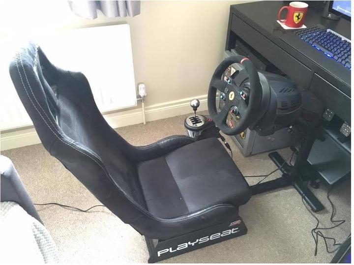 Image du produit Playseat Evolution Alcantara