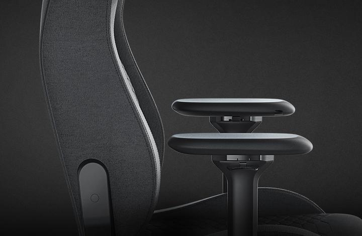 Actual product image Razer Iskur XL