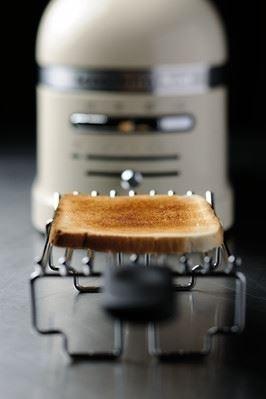 Actual product image KitchenAid Artisan Toaster