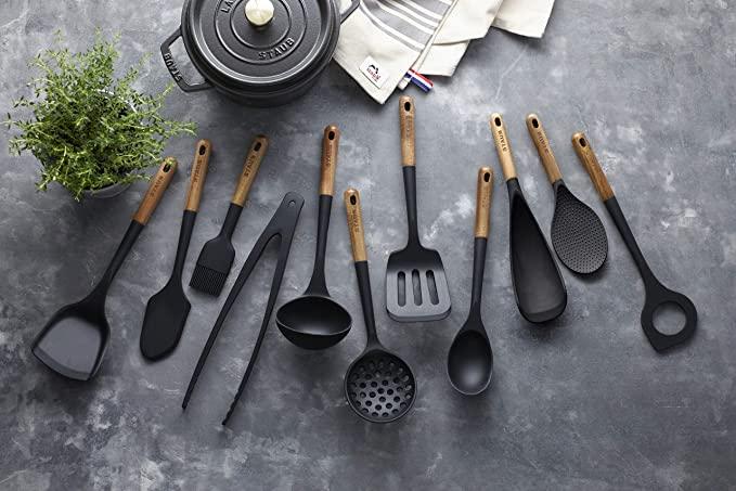 Image du produit Staub Louche avec manche en acacia