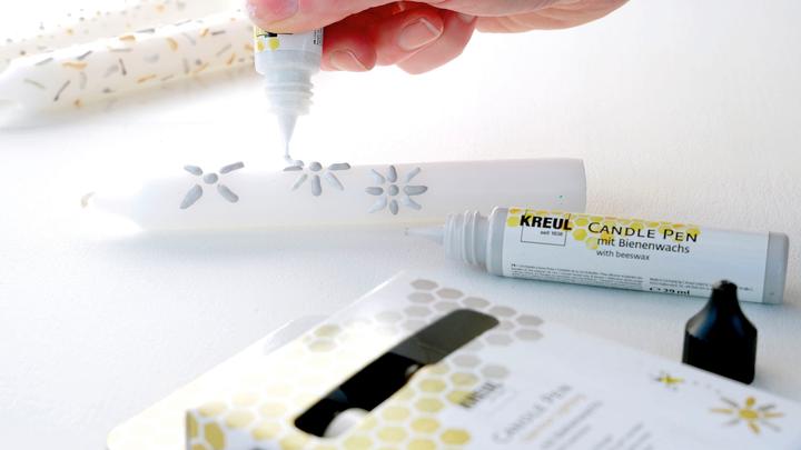 Actual product image Kreul Candle Pen Set of 4, Wax Colour (Gold, Silver, Glitter gold, Glitter Silver, 116 ml)