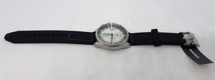 Produktbild Diesel DZ4483 MS9 Chrono Analoge Herren Quarz Uhr Silikon, Edelstahl, Schwarz/Silber (Chronograph, 47 mm)