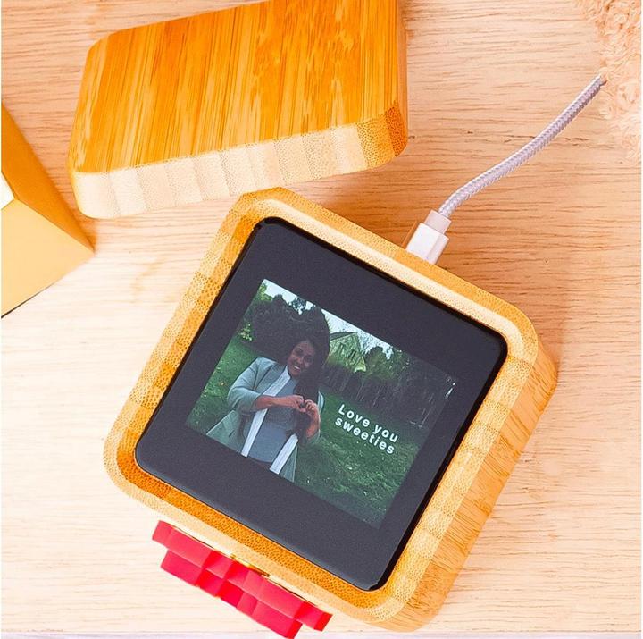 Actual product image Lovebox digital messages and photos (Gift box, 1 x)