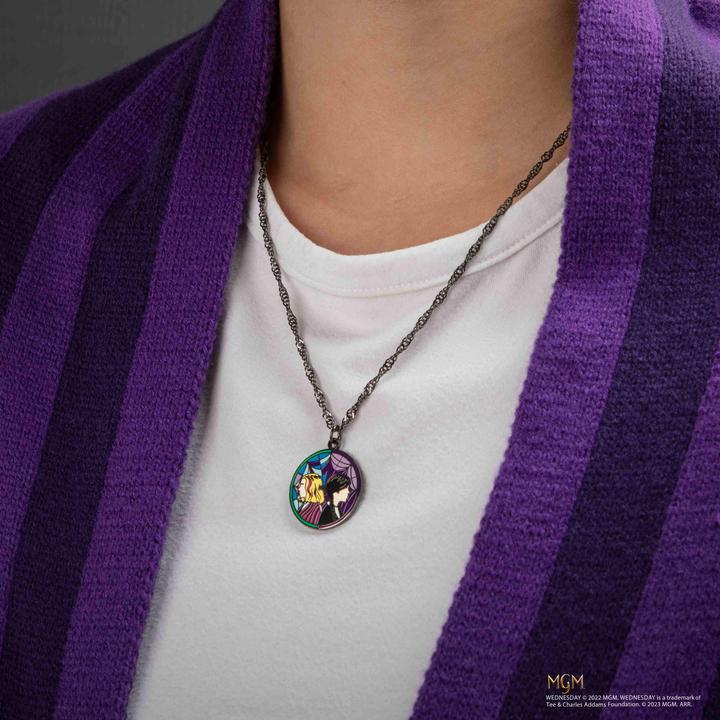 Image du produit Cinereplicas Wednesday pendentif et collier Enid and Wednesday