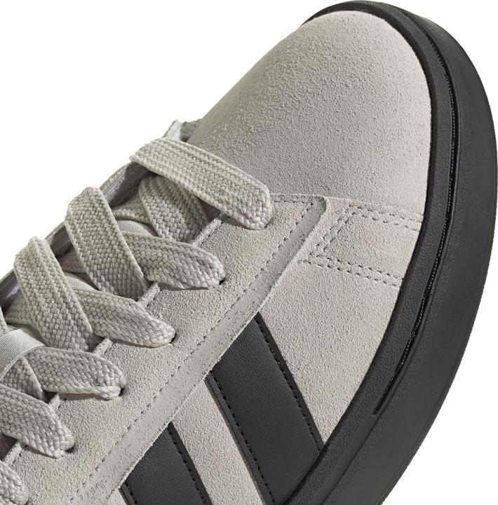 Actual product image adidas large court trainers alpha 0 (42 2/3)