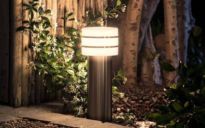 Immagine prodotto Philips Hue Base Tuar (806 lm, E27)