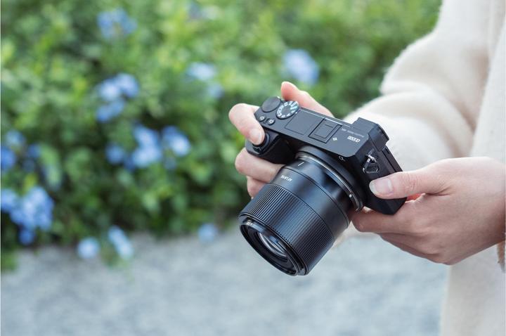 Image du produit TTArtisan AF 56mm f/1,8 pour Sony E (Sony E, APS-C / DX)