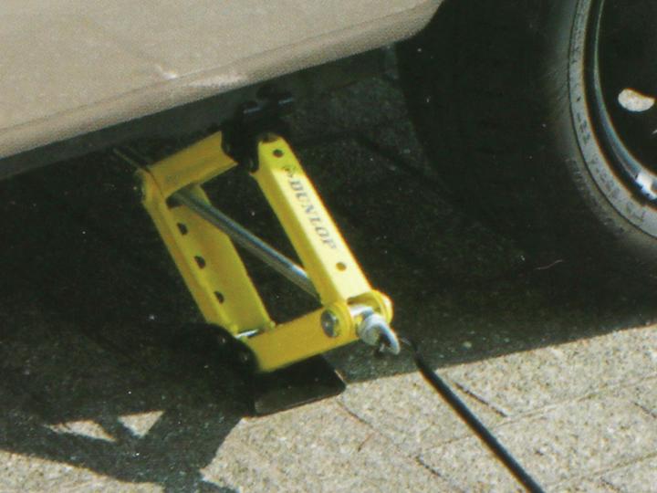 Produktbild Dunlop Scherenwagenheber