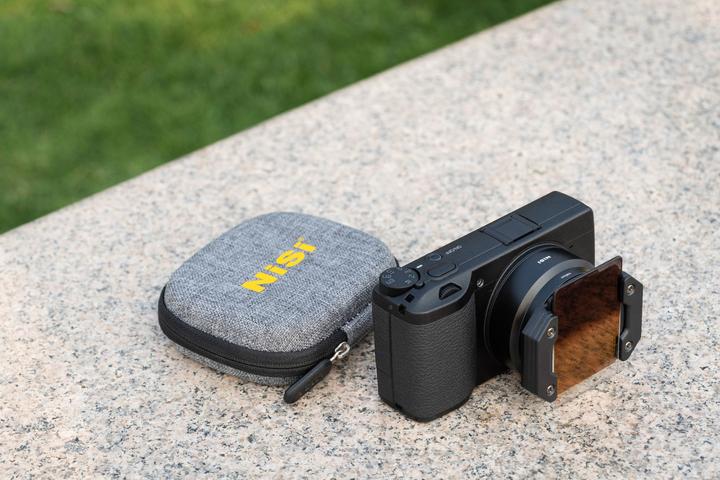 Image du produit Nisi Master Kit pour RICOH GR III (49 mm, Filtre gris neutre, 49 mm)