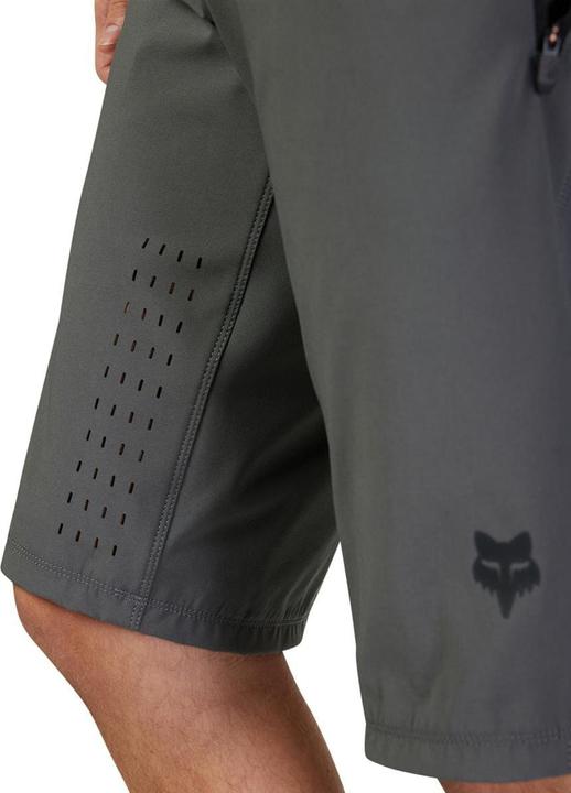 Actual product image Fox SHORT 23 DEFEND DRK SHDW 32 (32)