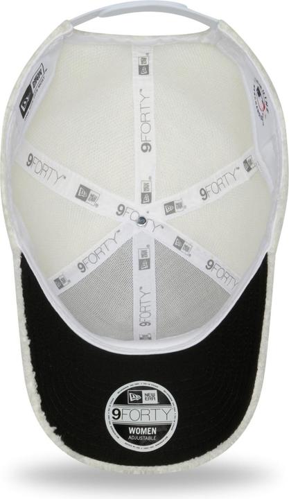 Produktbild New Era 9Forty Sherpa Borg Ny Yankees Offwhite