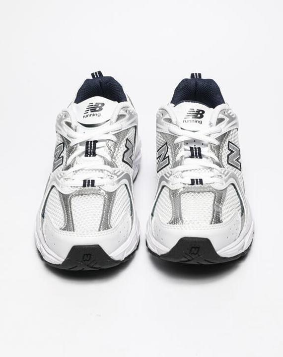 Produktbild New Balance 530 (36)