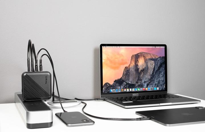 Actual product image Targus 100W GanCharger-Multi port- travel adapt (100 W)
