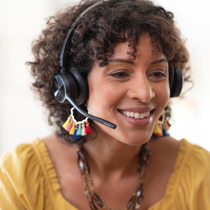 Actual product image Poly Voyager 4300 (Wireless, USB-A)