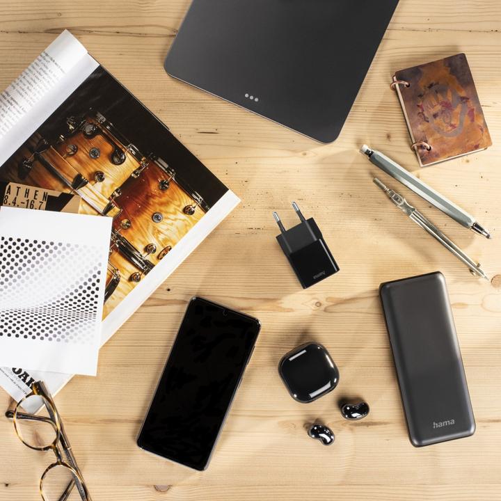 Produktbild Hama Schnellladegerät, USB-C, PD/Qualcomm®, Mini-Ladegerät, 25 W, Schwarz (25 W)