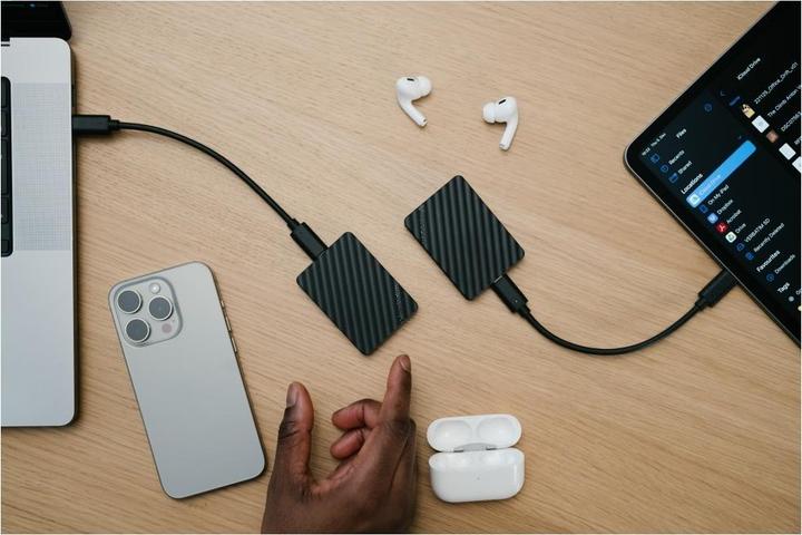 Produktbild Verbatim External Drive Store n Go Mini Stripe USB-C SSD 1TB Black 32035 (1000 GB)