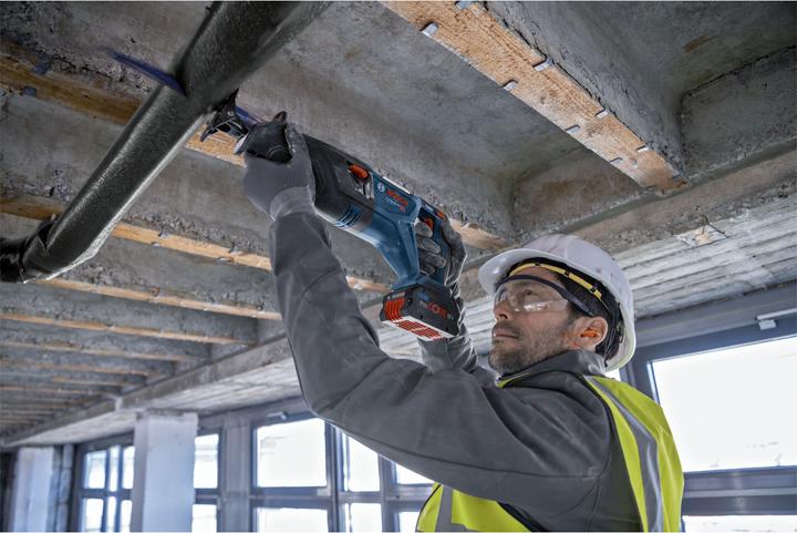 Produktbild Bosch Professional GSA 18V-28