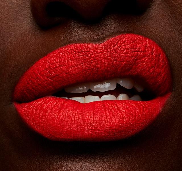 Actual product image MAC Cosmetics Retro Matte Liquid Lipcolour (111 Quite The Standout)