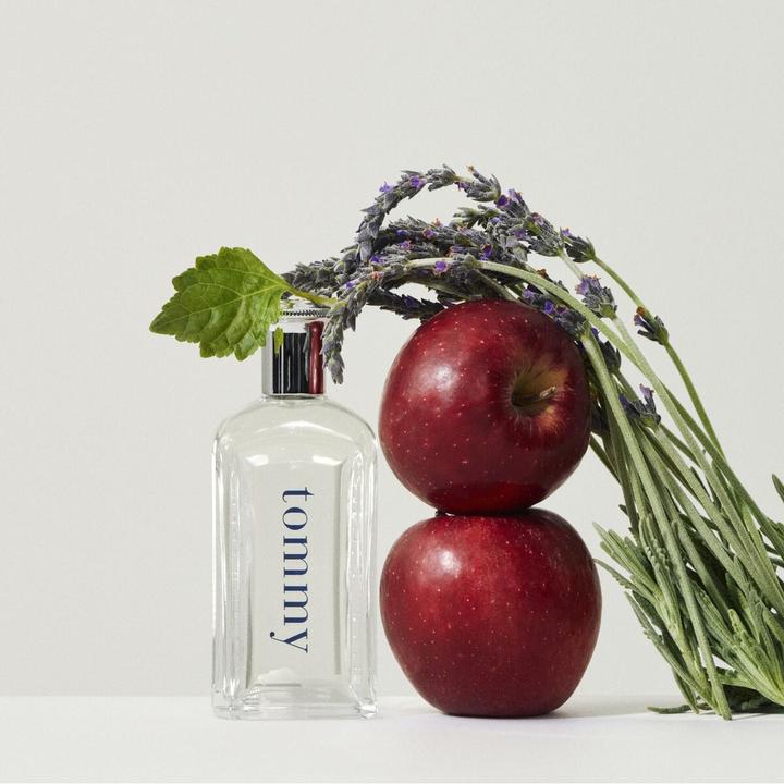 Produktbild Tommy Hilfiger Eau de Toilette (Eau de Toilette, 30 ml)
