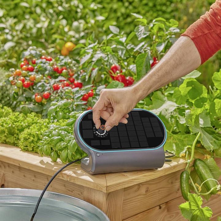 Produktbild Gardena Solar-Bewässerung AquaBloom L Set (Tropfbewässerung Set)