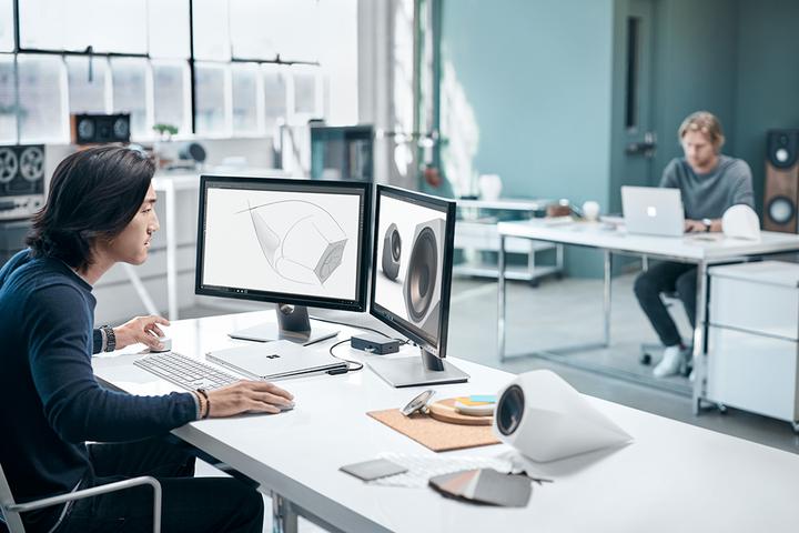 Actual product image Microsoft Surface Book - Performance Base, 1TB SSD (13.50", Intel Core i7-6600U, 16 GB, 1000 GB)