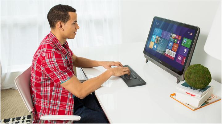 Produktbild Microsoft All-In-One Media (CH, Kabellos)