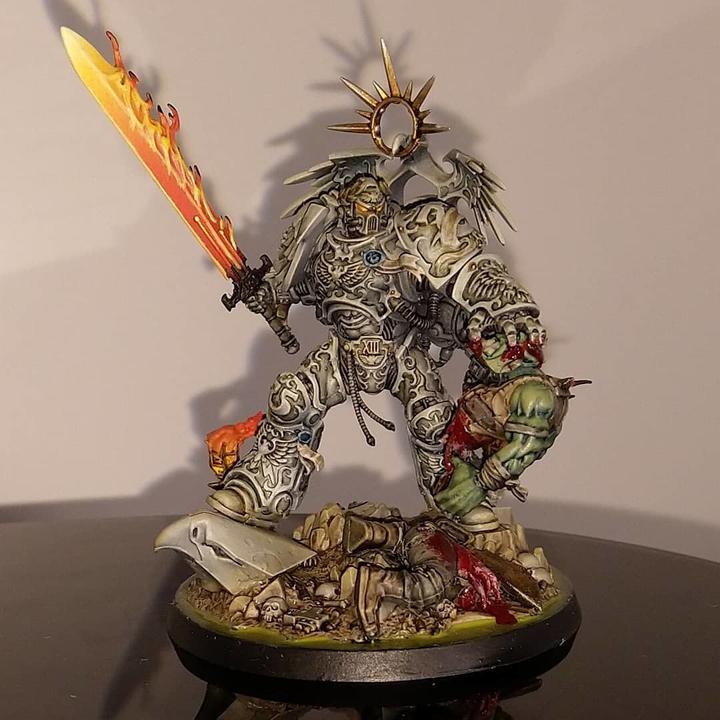 Actual product image Games Workshop Warhammer 40k - Ultramarines Roboute Guilliman (Plastic)